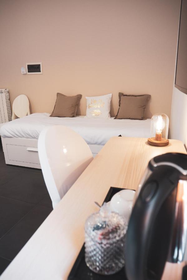 Dhome B&B Palermo Bagian luar foto